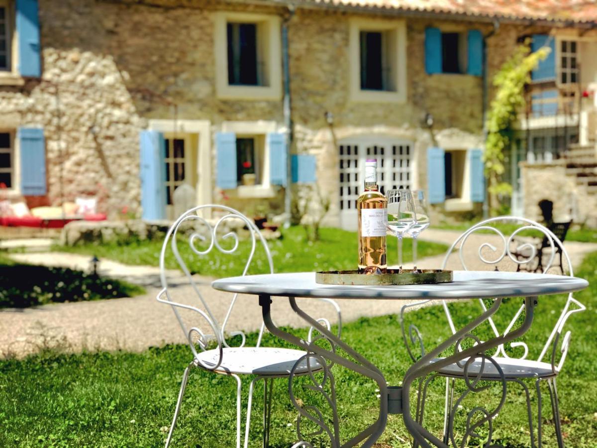Domaine De La Brave Bed & Breakfast Pernes-les-Fontaines Eksteriør bilde