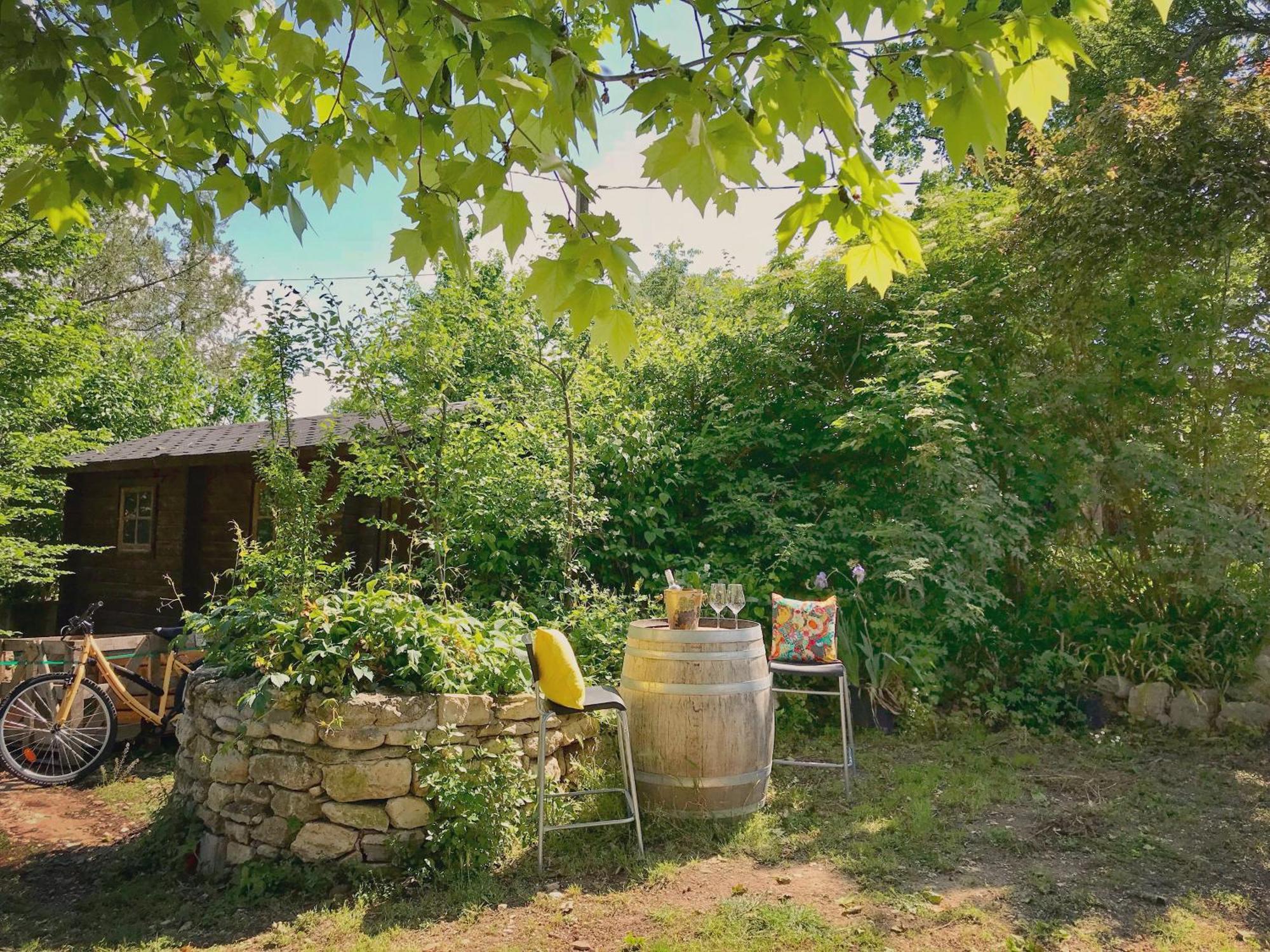 Domaine De La Brave Bed & Breakfast Pernes-les-Fontaines Eksteriør bilde
